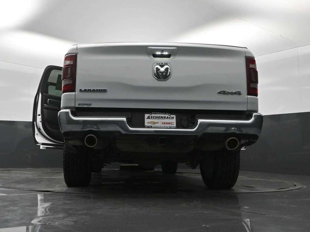 2024 Ram 1500 Laramie Crew Cab 4x4 5'7" Box