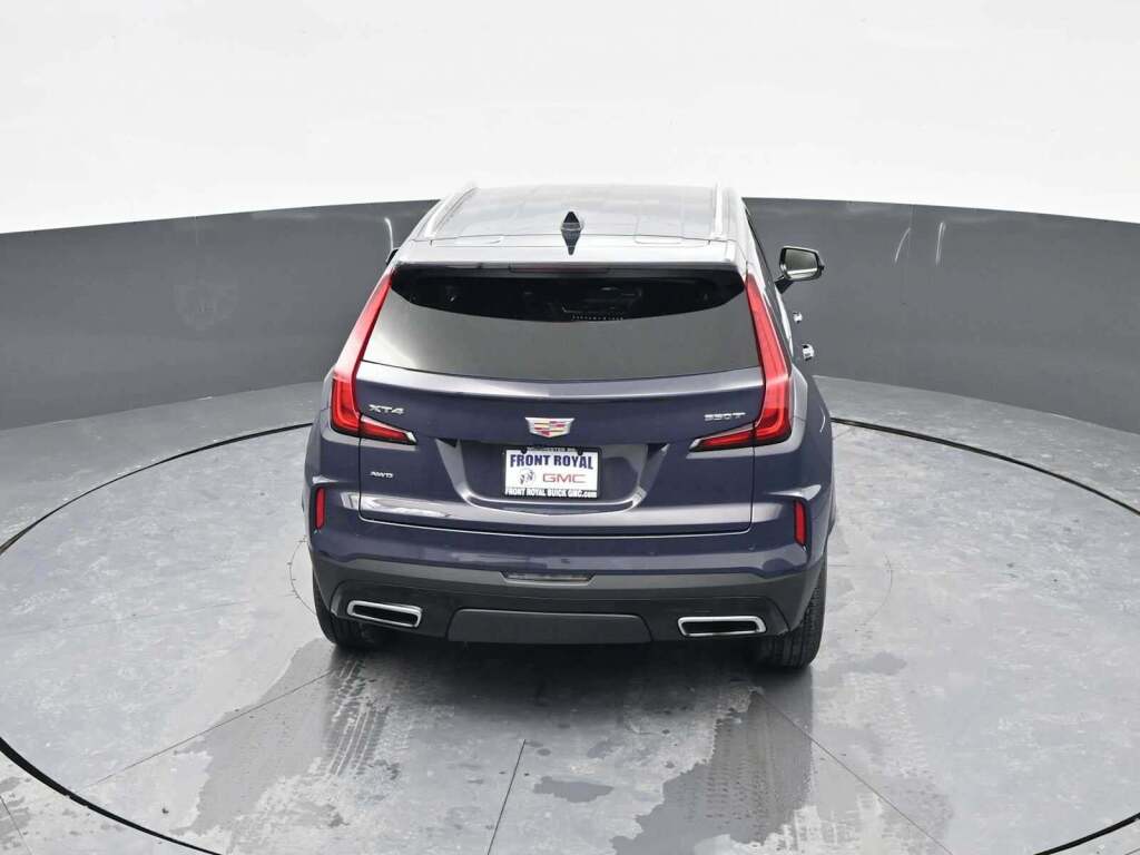 2024 Cadillac XT4 AWD Premium Luxury