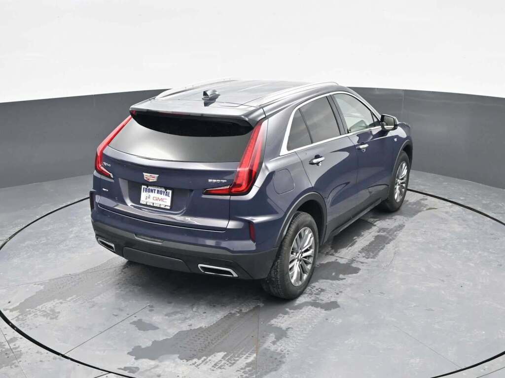 2024 Cadillac XT4 AWD Premium Luxury