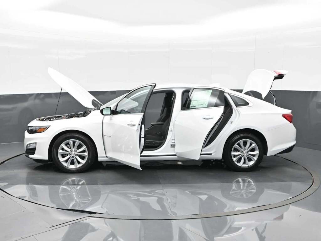 2025 Chevrolet Malibu FWD 1LT