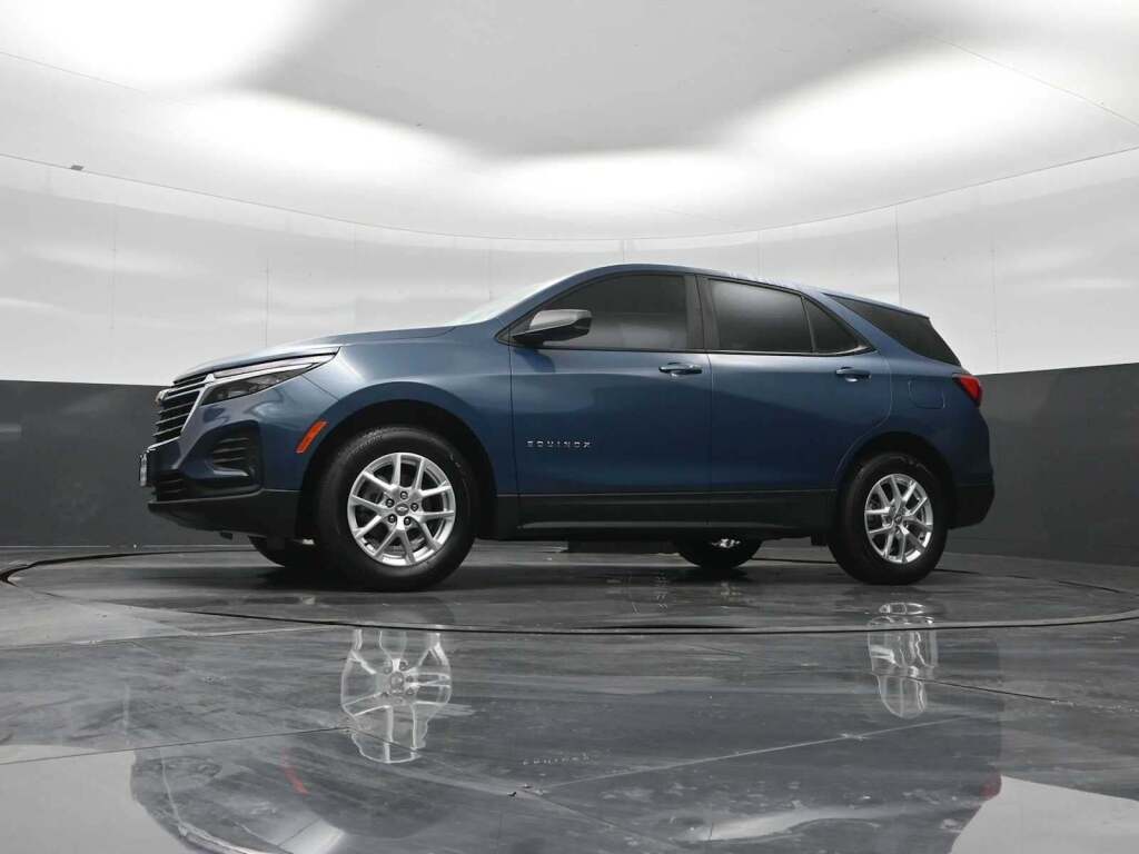 2024 Chevrolet Equinox AWD LS