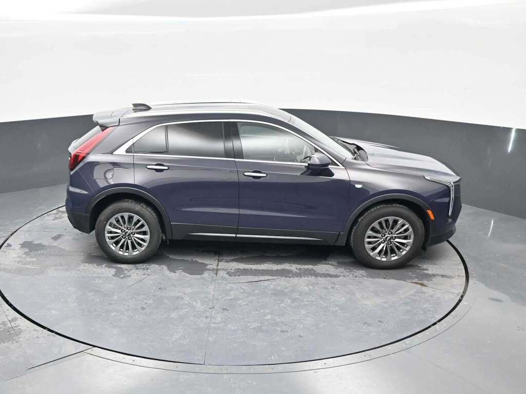 2024 Cadillac XT4 AWD Premium Luxury