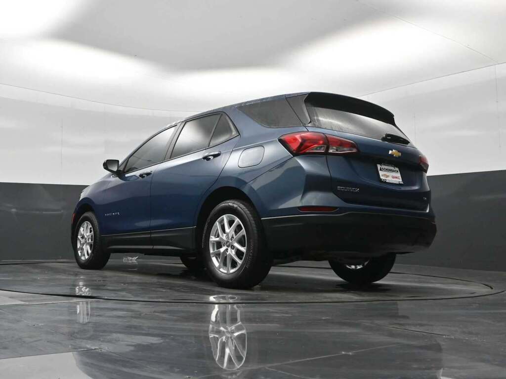 2024 Chevrolet Equinox AWD LS