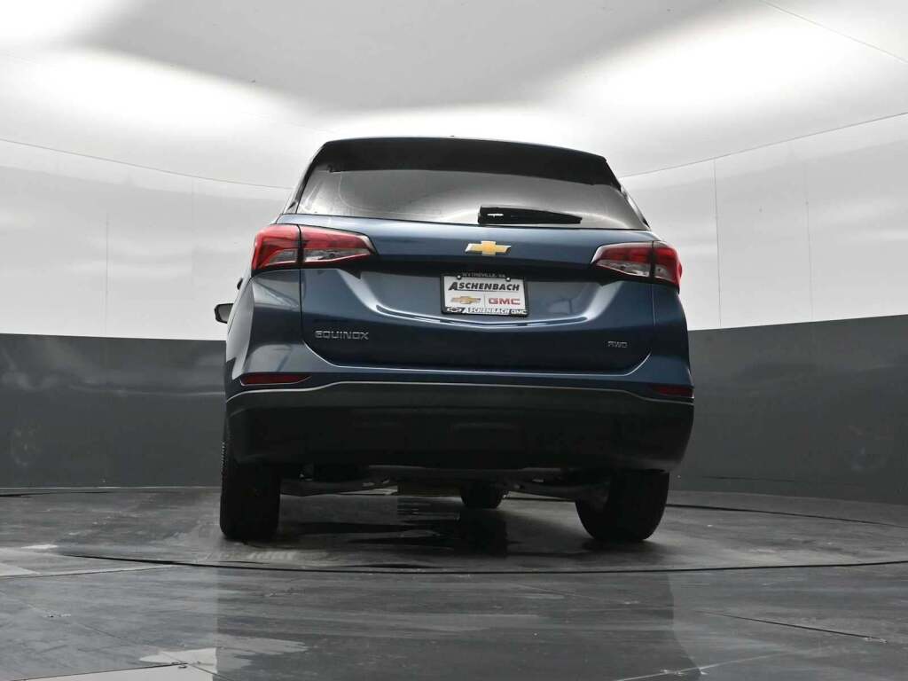 2024 Chevrolet Equinox AWD LS
