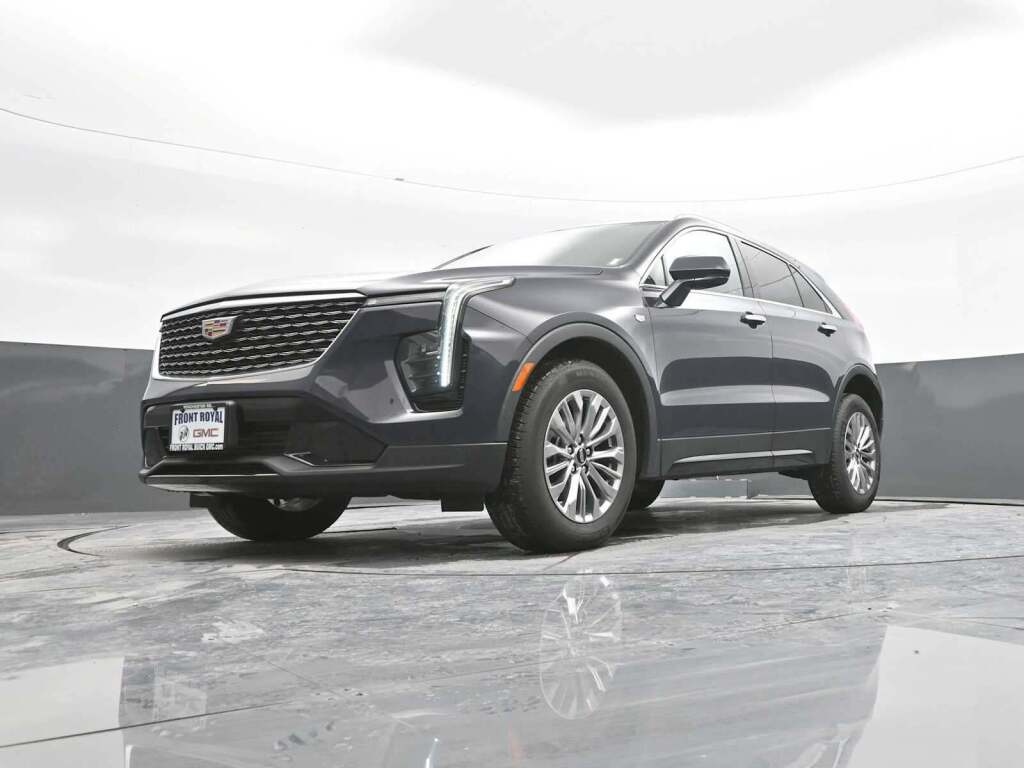 2024 Cadillac XT4 AWD Premium Luxury