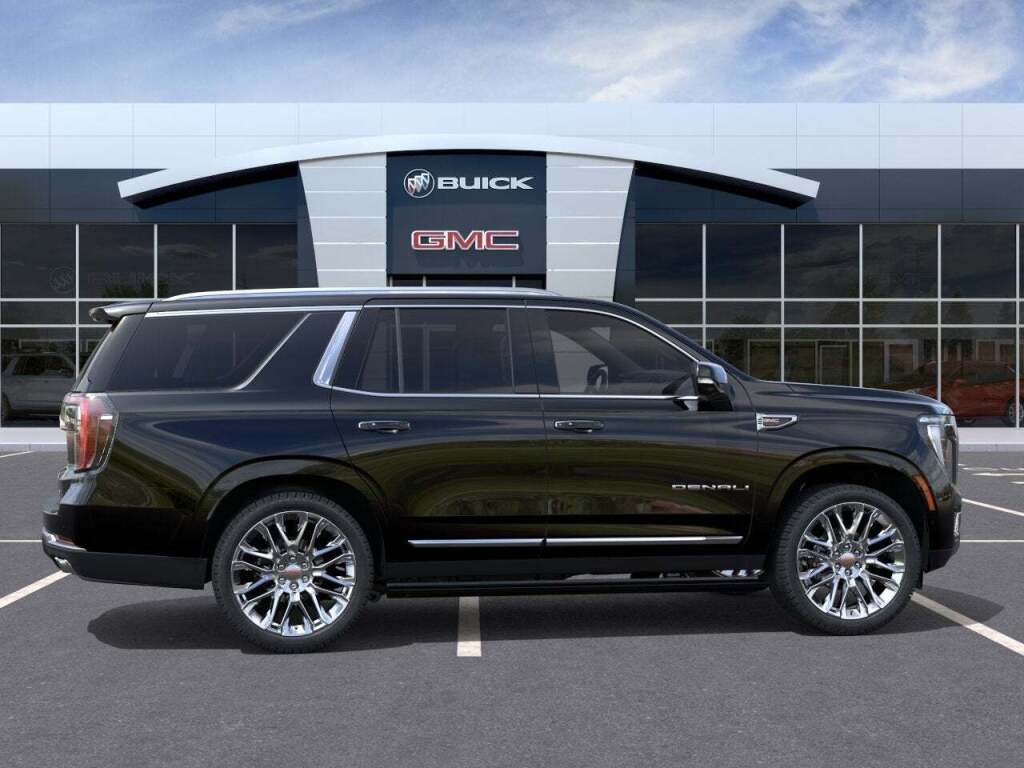 2026 GMC Yukon 4WD Denali