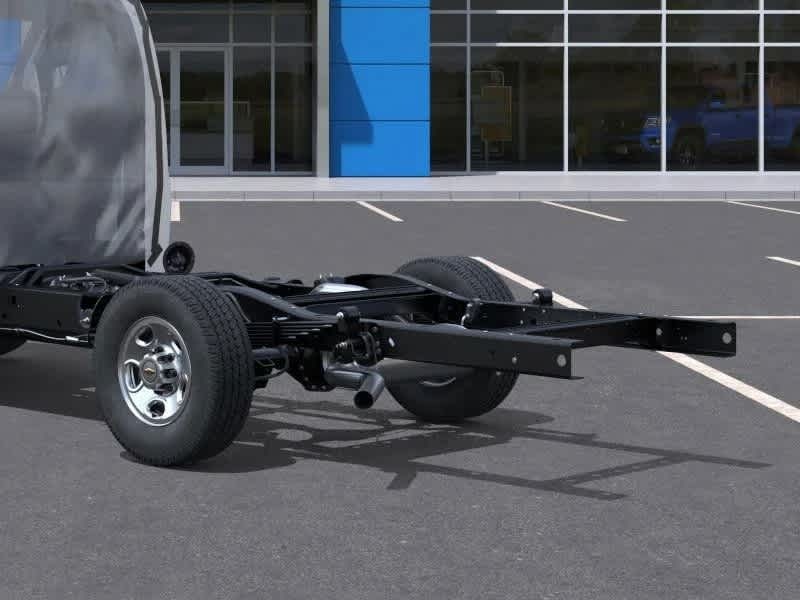 2025 Chevrolet Express Cutaway Work Van