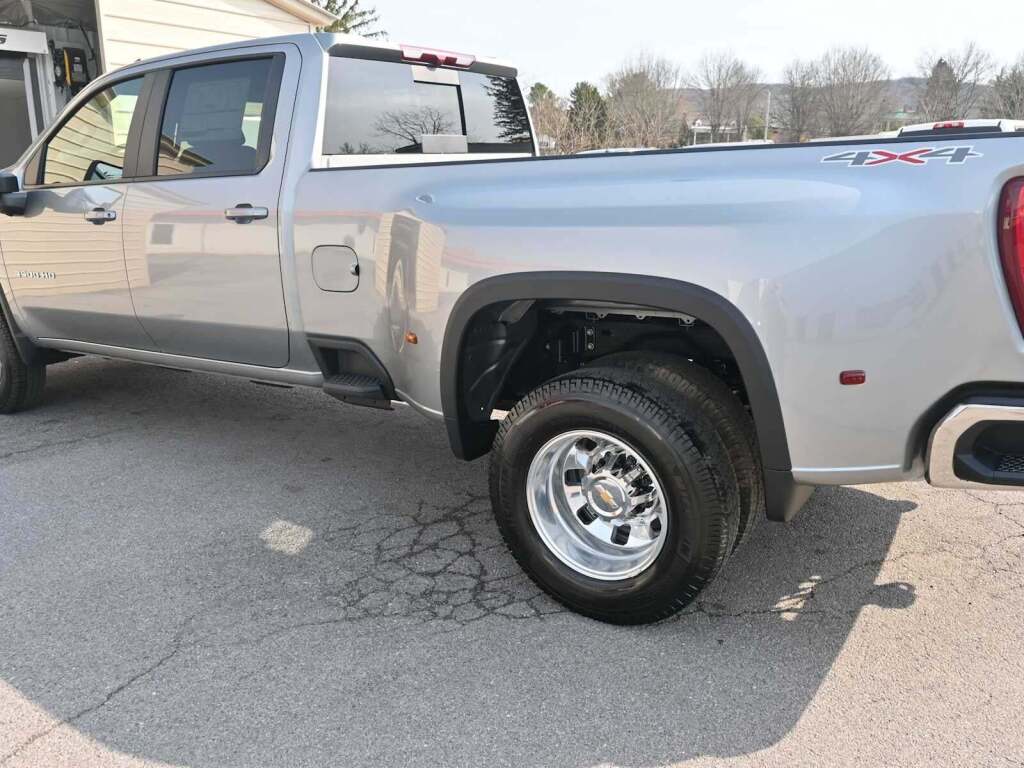 2026 Chevrolet Silverado 3500 HD LT