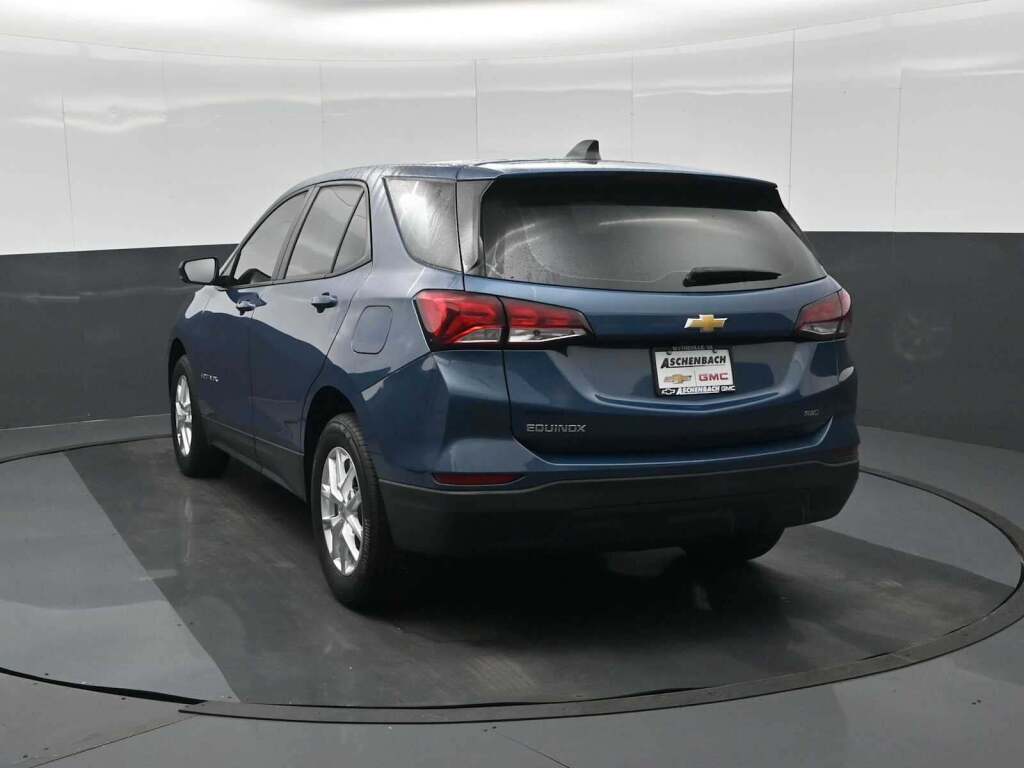 2024 Chevrolet Equinox AWD LS