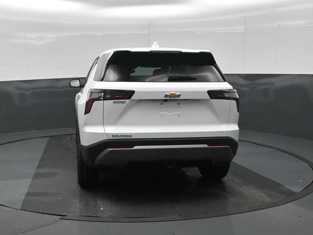 2026 Chevrolet Equinox FWD LT