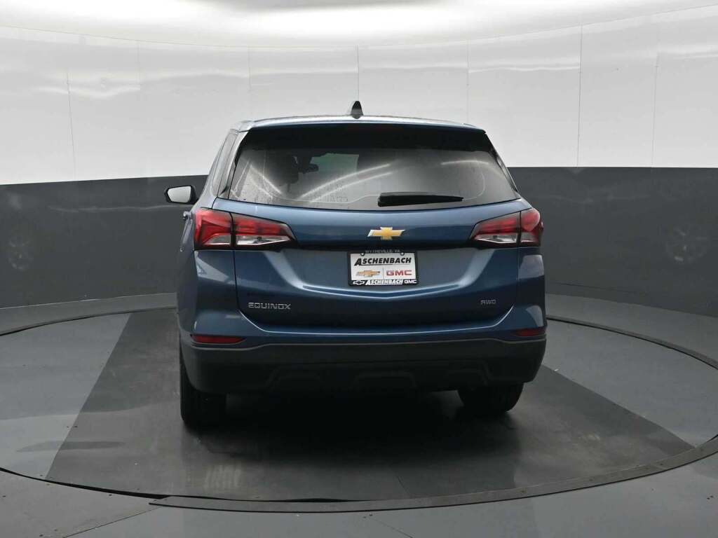 2024 Chevrolet Equinox AWD LS