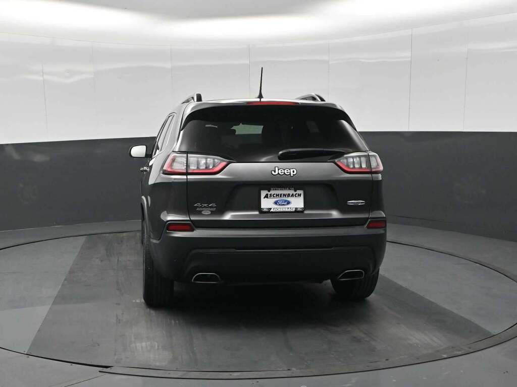 2022 Jeep Cherokee Latitude Lux 4x4
