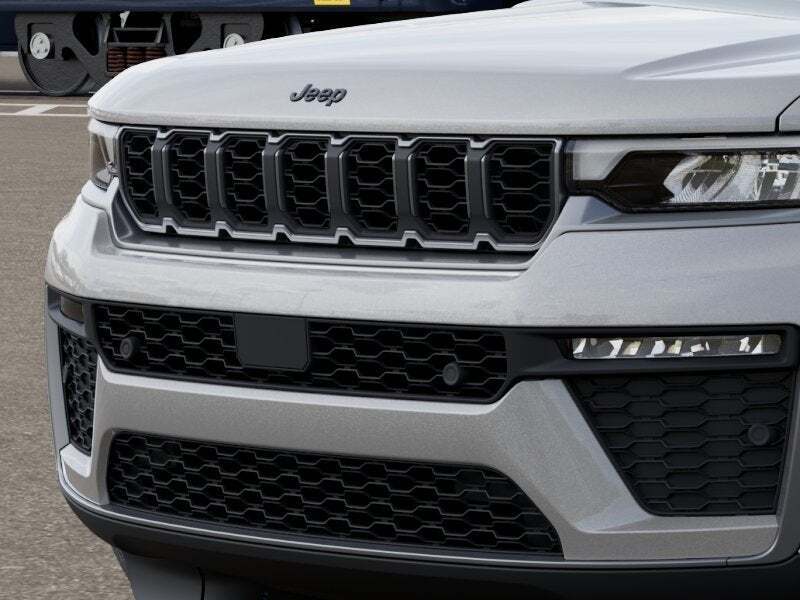 2026 Jeep Grand Cherokee L 85th Anniversary Edition