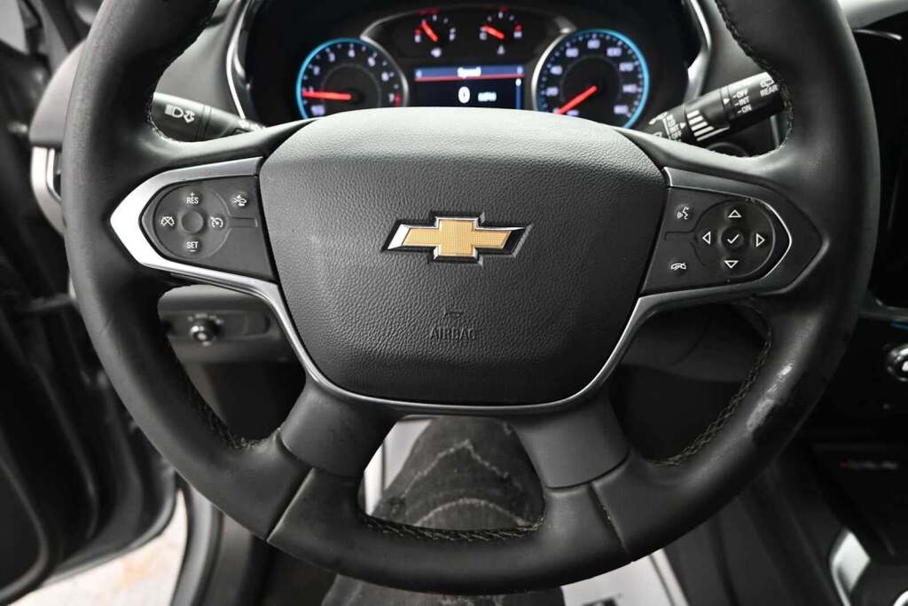 2023 Chevrolet Traverse FWD LT Cloth