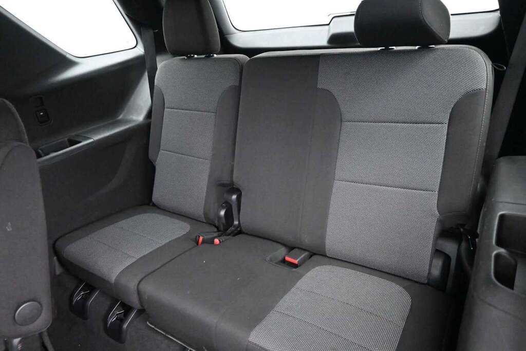 2023 Chevrolet Traverse FWD LT Cloth