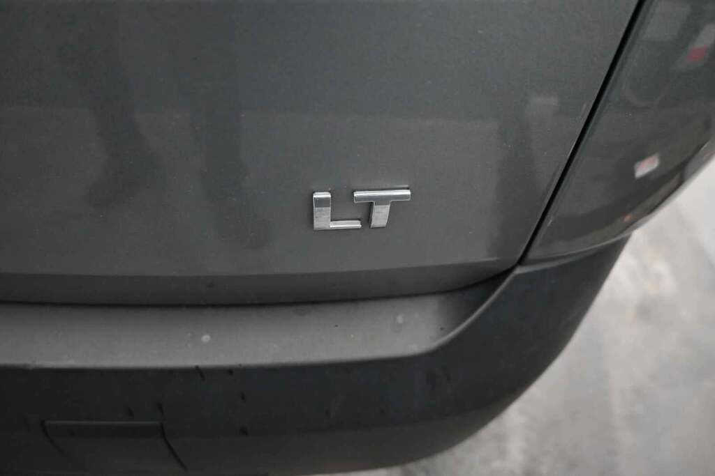 2023 Chevrolet Traverse FWD LT Cloth