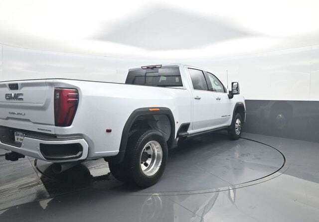 2026 GMC Sierra 3500HD Denali Ultimate