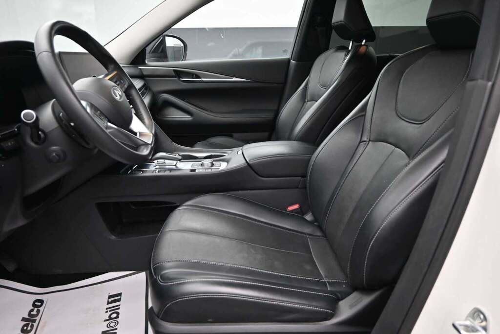 2023 INFINITI QX60 LUXE AWD