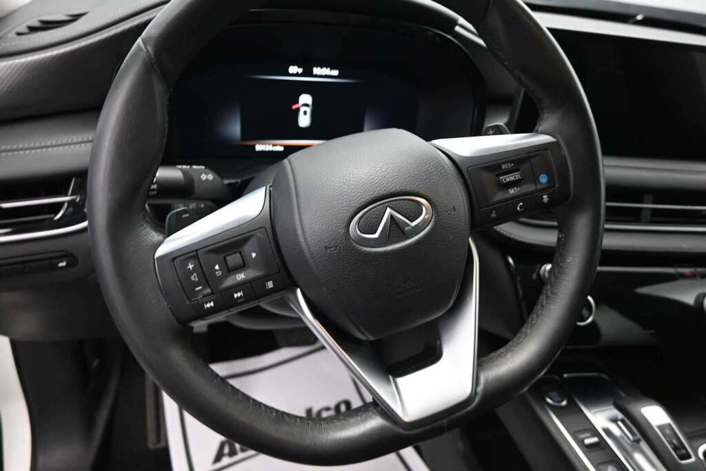2023 INFINITI QX60 LUXE AWD