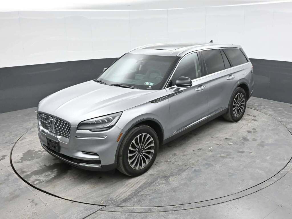 2023 Lincoln Aviator Standard