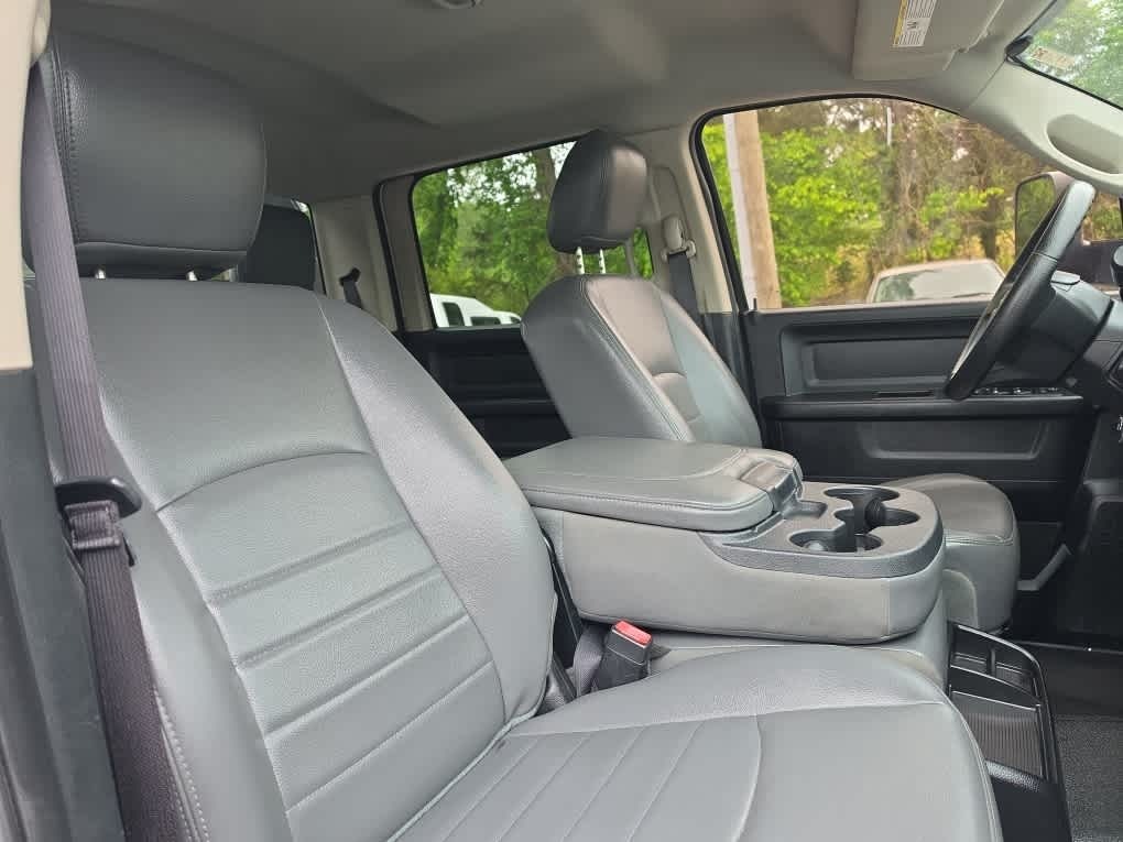 2015 Ram 5500 Chassis Tradesman/SLT/Laramie