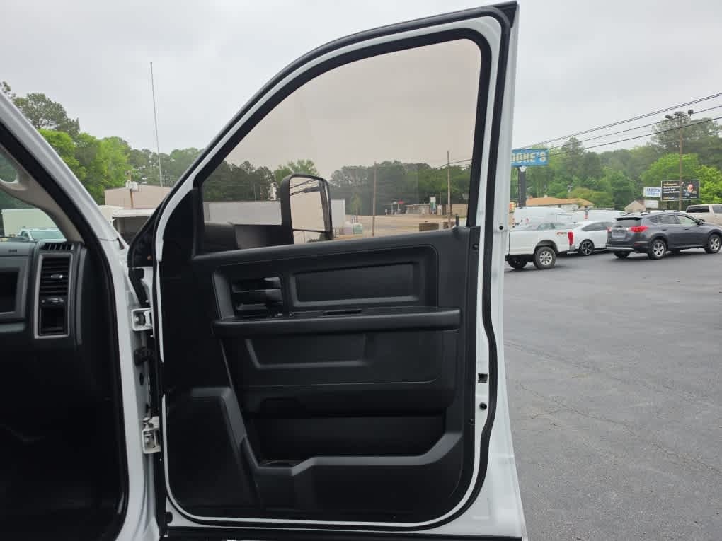 2015 Ram 5500 Chassis Tradesman/SLT/Laramie