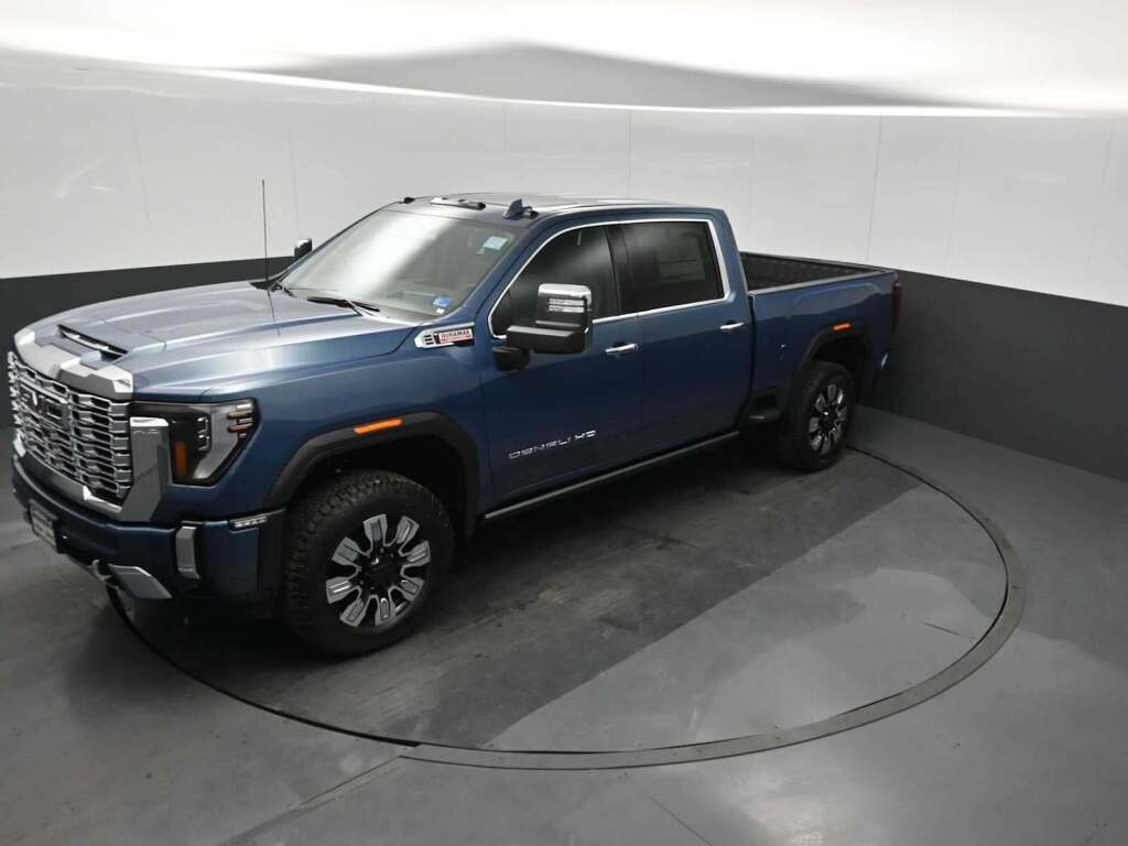 2026 GMC Sierra 2500HD Denali