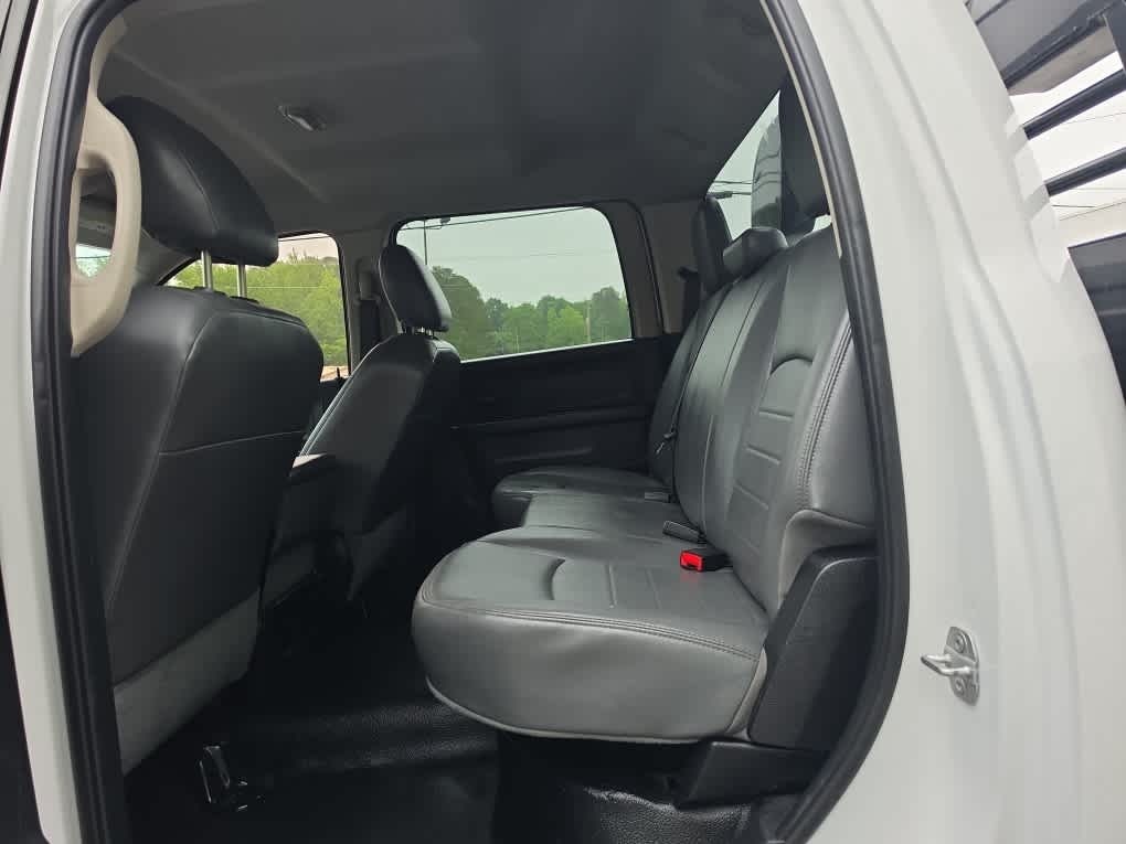 2015 Ram 5500 Chassis Tradesman/SLT/Laramie