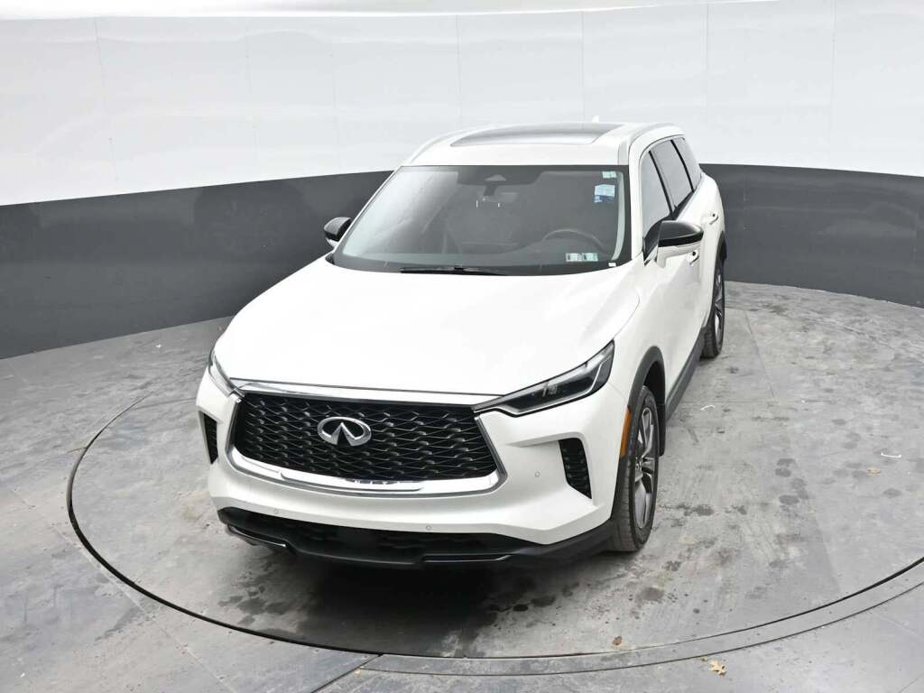 2023 INFINITI QX60 LUXE AWD