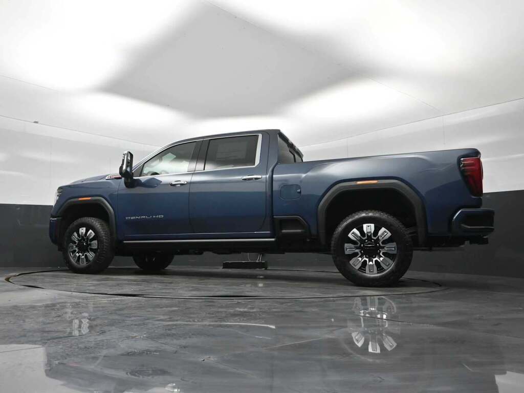 2026 GMC Sierra 2500HD Denali
