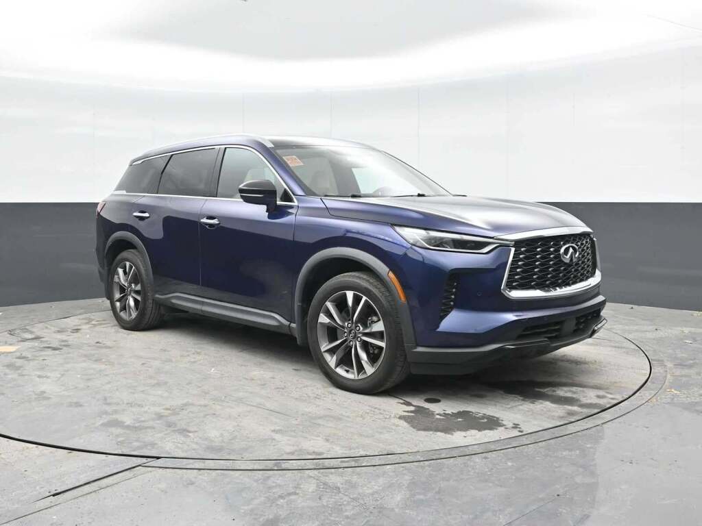 2023 INFINITI QX60 LUXE AWD