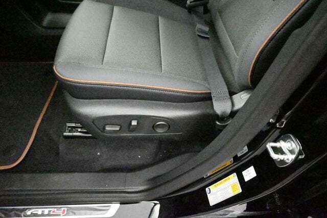 2026 GMC Acadia AT4 AWD