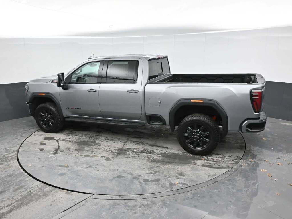 2026 GMC Sierra 2500HD AT4