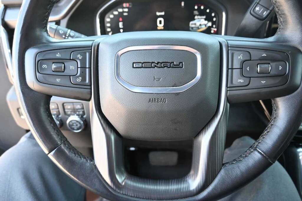2025 GMC Sierra 3500HD Denali Ultimate