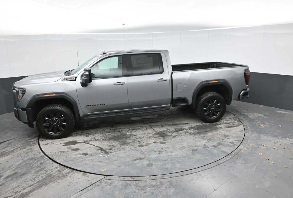 2026 GMC Sierra 2500HD AT4