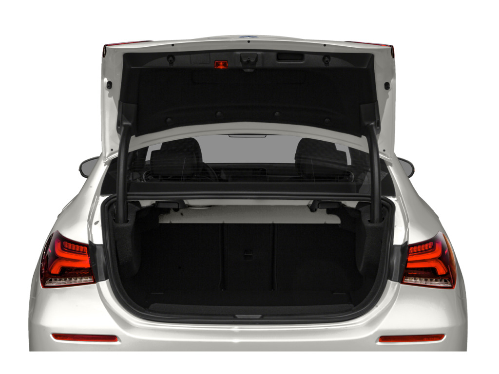 2020 Mercedes-Benz A 220 