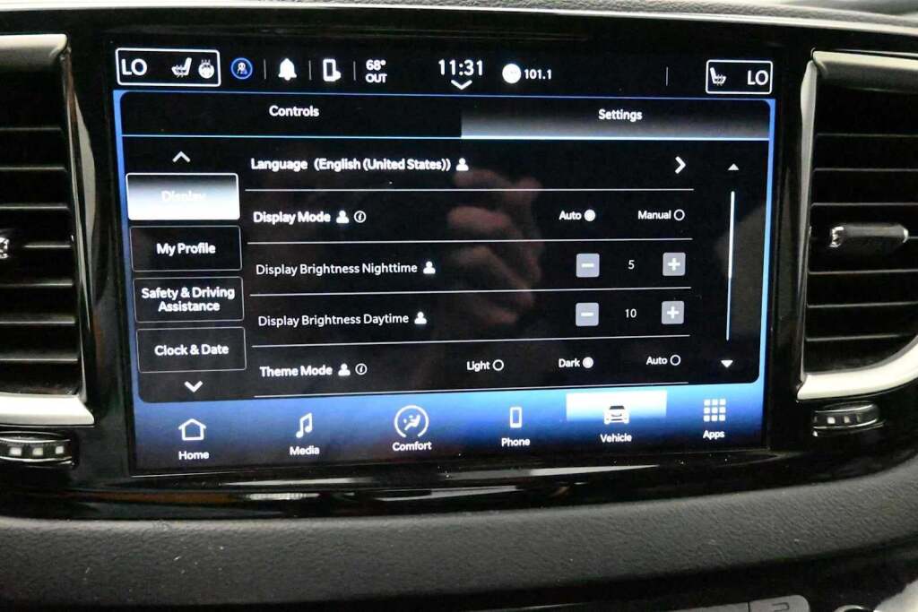 2023 Chrysler Pacifica Touring L