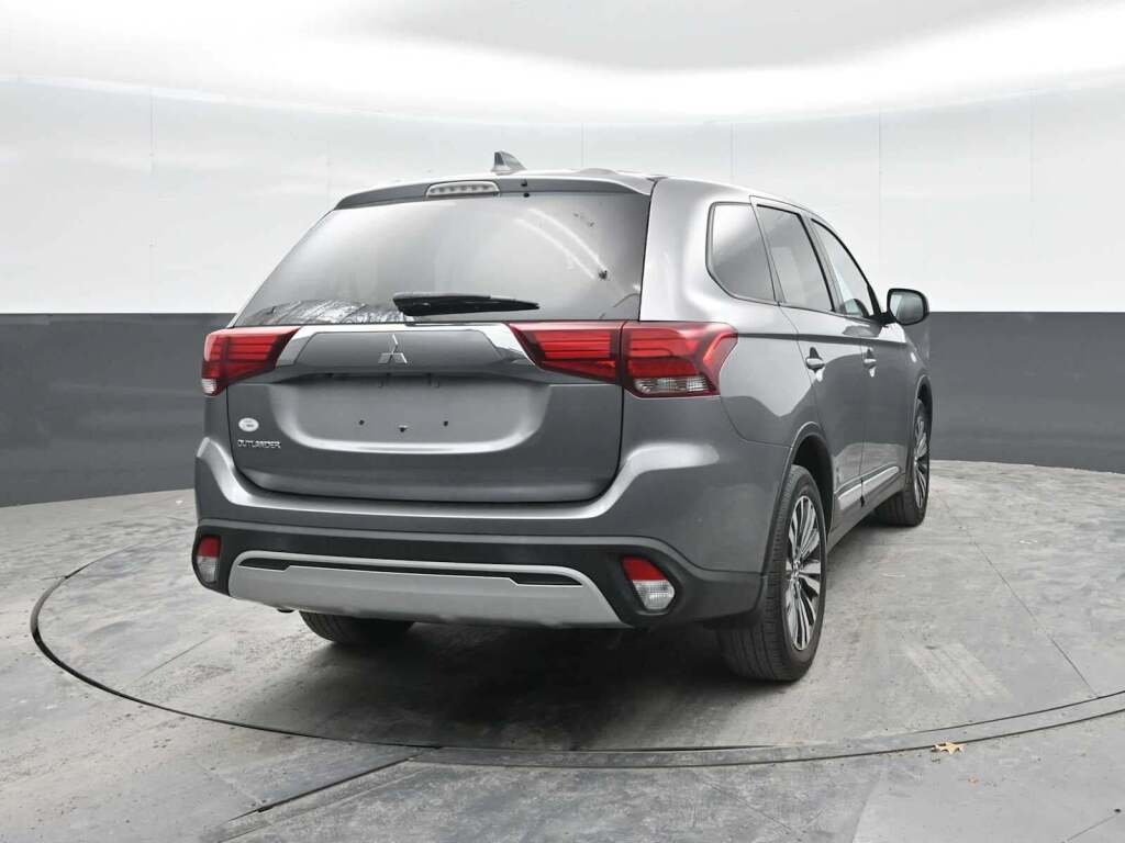 2020 Mitsubishi Outlander ES 2.4 S-AWC