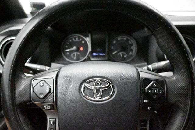 2020 Toyota Tacoma SR5 V6