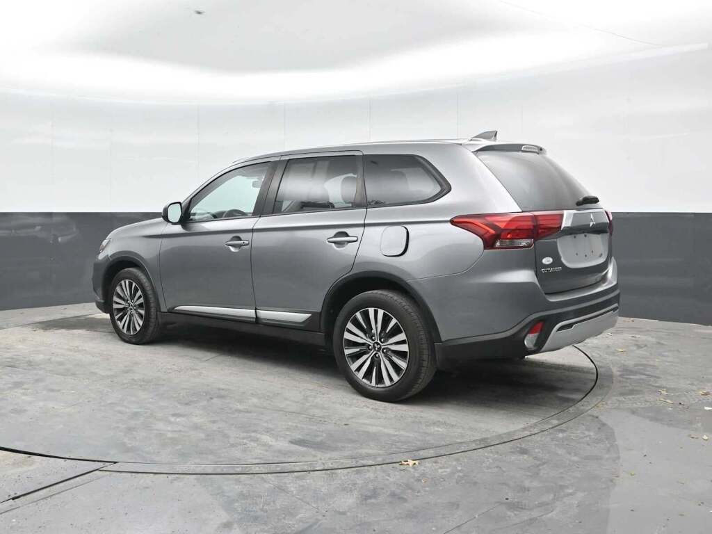 2020 Mitsubishi Outlander ES 2.4 S-AWC