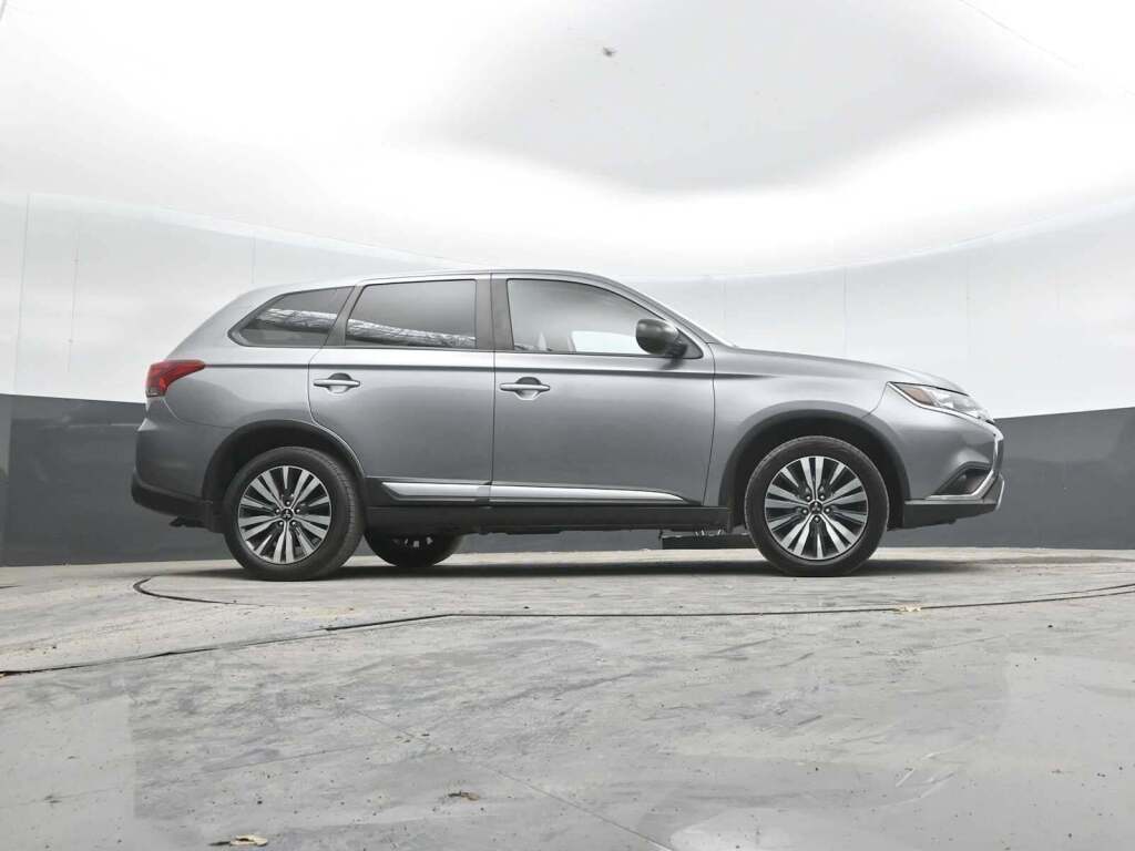 2020 Mitsubishi Outlander ES 2.4 S-AWC