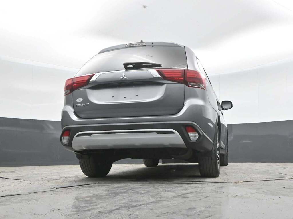 2020 Mitsubishi Outlander ES 2.4 S-AWC