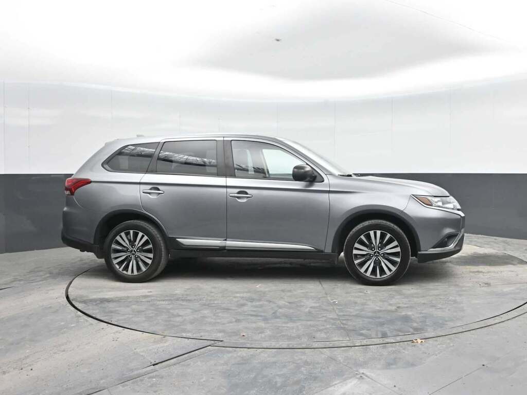 2020 Mitsubishi Outlander ES 2.4 S-AWC