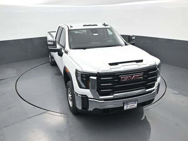 2025 GMC Sierra 2500HD Pro