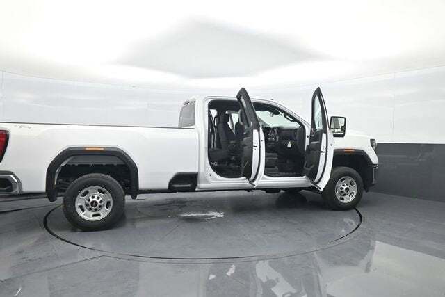 2025 GMC Sierra 2500HD Pro