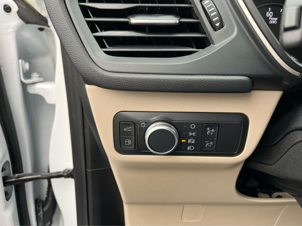 2022 Ford Escape SE Hybrid