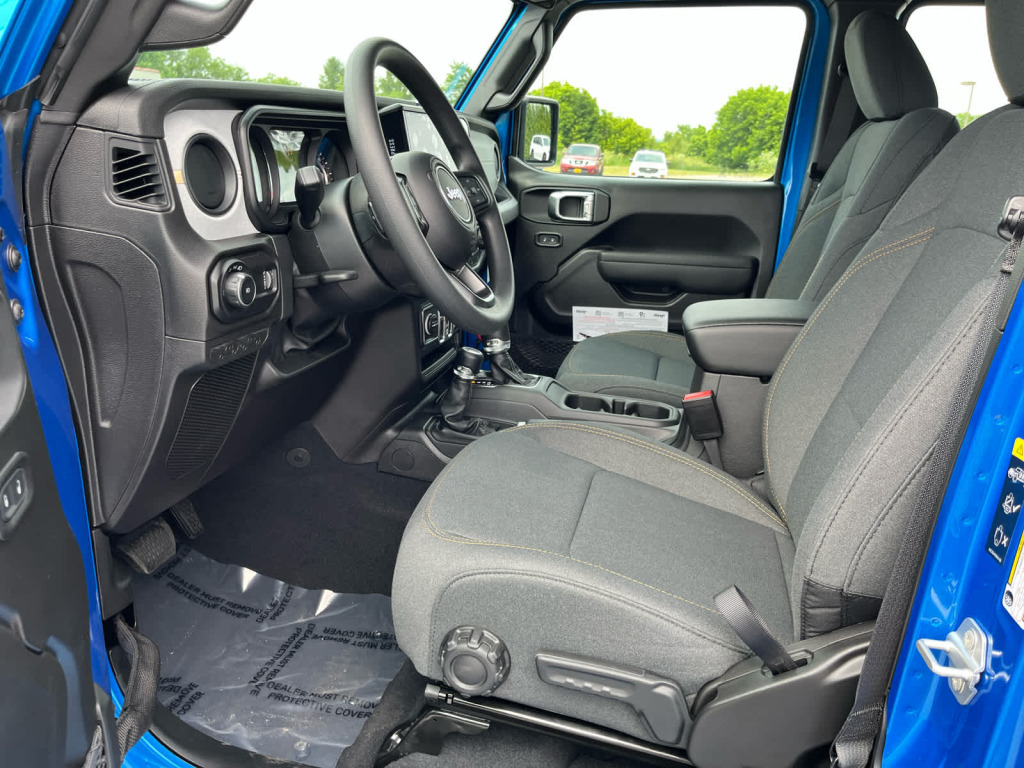 2026 Jeep Wrangler 4-Door Sport