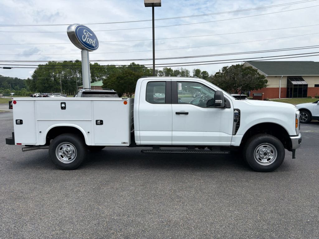 2025 Ford F-250 Super Duty XLT