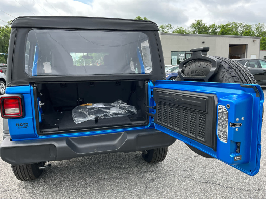 2026 Jeep Wrangler 4-Door Sport