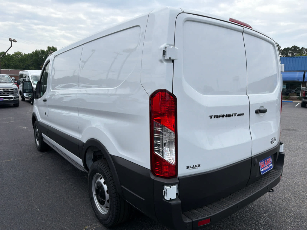 2026 Ford Transit-250 Cargo Van 